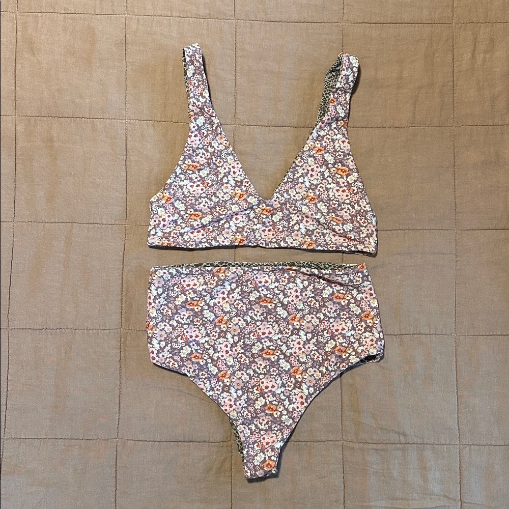 Acacia Swimwear Floral Set
